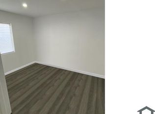 1207 W 84th Pl, Los Angeles, CA 90044