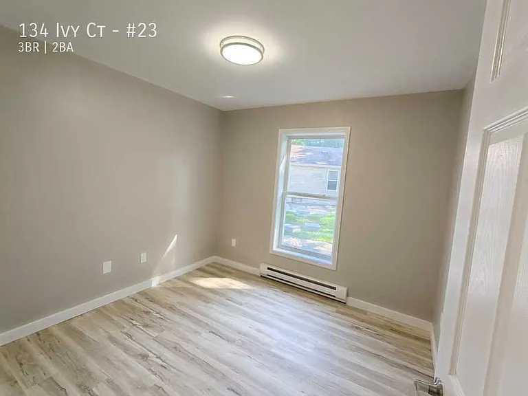 134 Ivy Ct #23 — Photo 7