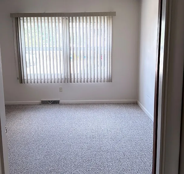 Unit Photo