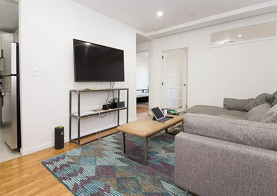 Rented by Citi Habitats | media 22