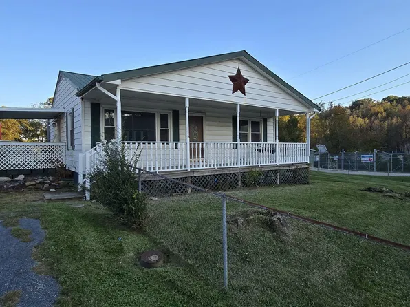 2918 Indian Run Rd, Flatwoods, KY 41139