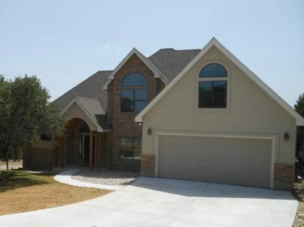 17403 Panorama Dr, Dripping Springs, TX 78620