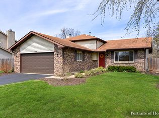 224 Fox Chase Dr N, Oswego, IL 60543