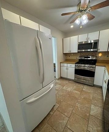 5th image of 21 Sandy Hill Rd