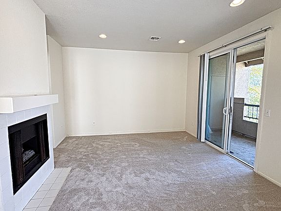 5th image of 8692 New Salem St Unit 200
