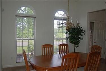 3rd image of 150 Hidden Lake Ln