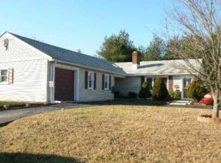 319 Laurel St, Vineland, NJ 08360