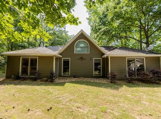 244 N Miller Rd, Hamilton, GA 31811