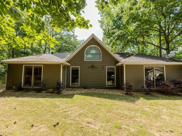 244 N Miller Rd, Hamilton, GA 31811