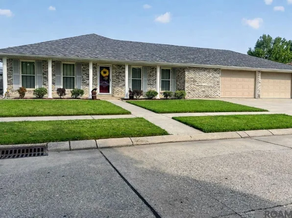 2537 Judy Dr, Meraux, LA 70075