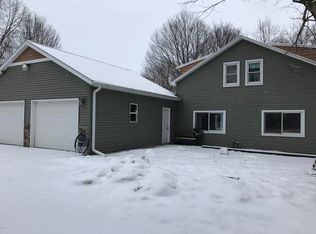 3179 E 128th St, Grant, MI 49327