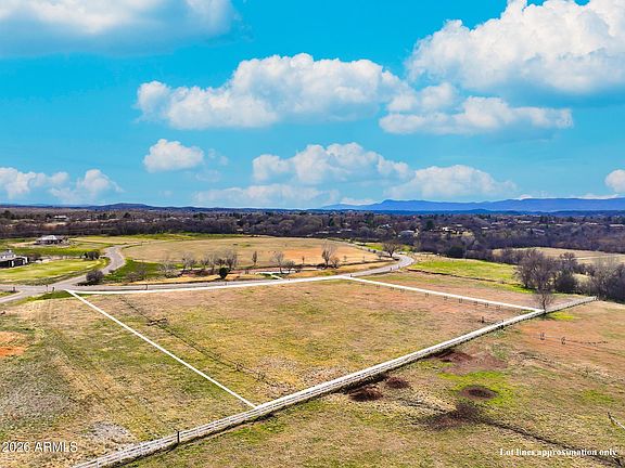2nd image of 220 S Bonito Ranch Loop #9