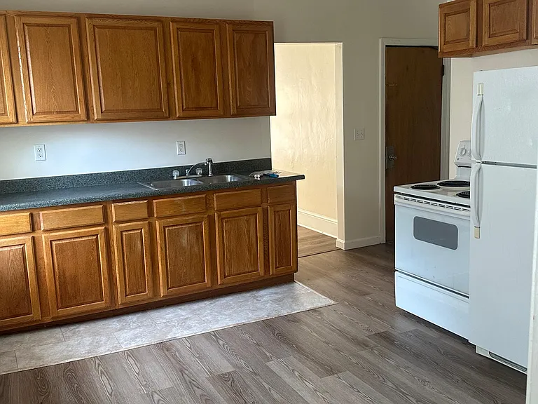 Eat in Kitchen - Will update photo showing new appliances ASAP