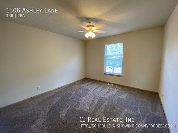 4th image of 1308 NW Ashley Ln