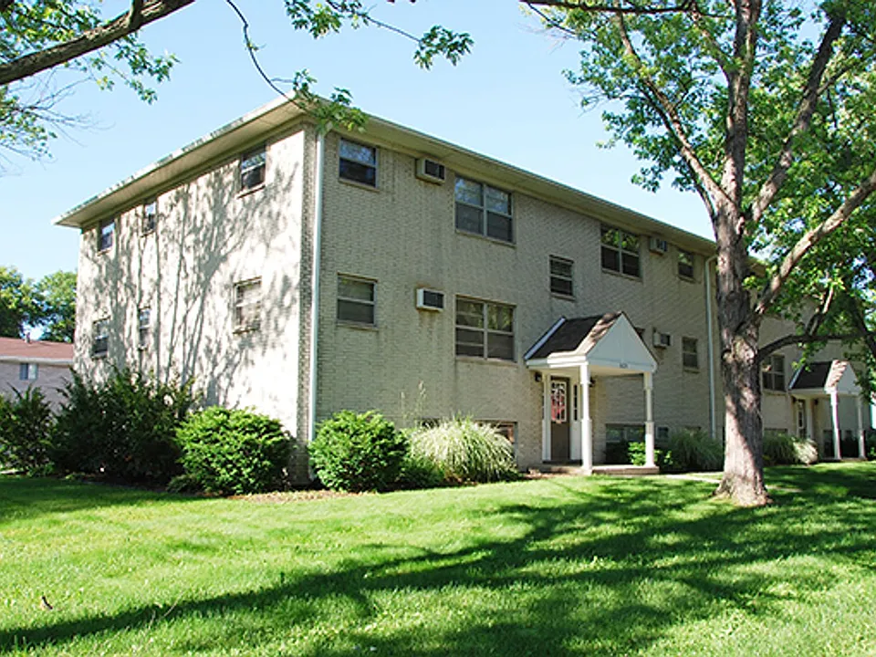 State Place Apartment Homes