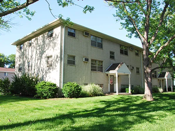 State Place Apartment Homes