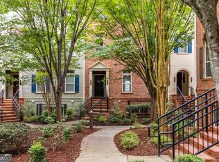 853 Perennial Dr, Sandy Springs, GA 30328