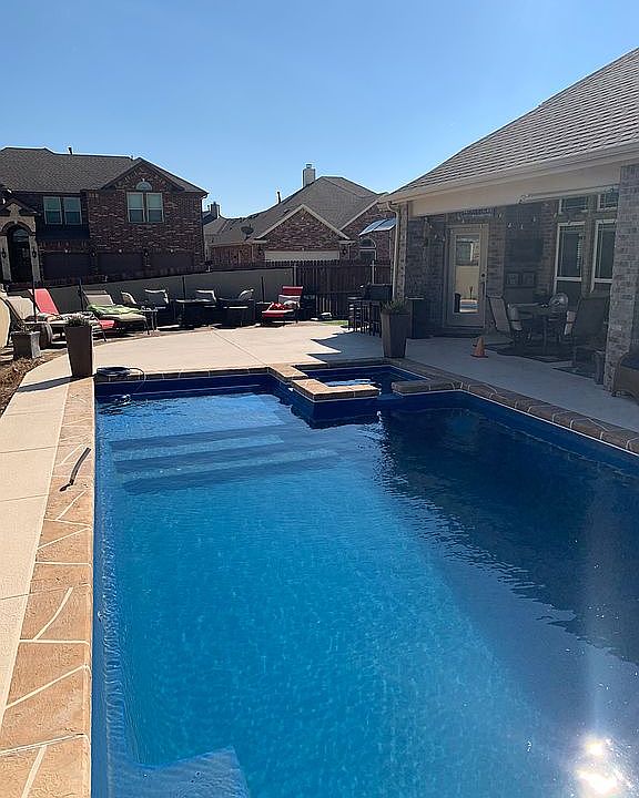1st image of 9744 Amaranth Dr