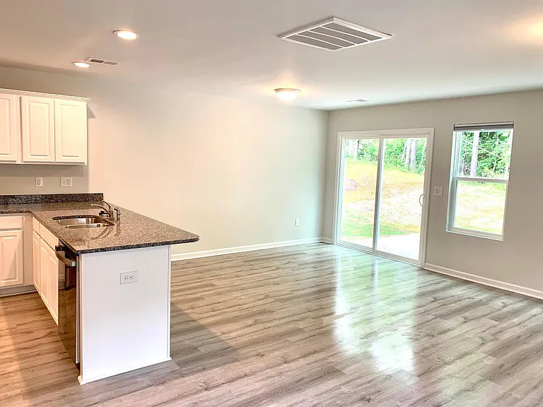 676 Millsgate Cir — Photo 14
