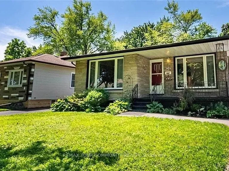 19 Cameron Ave — Photo 1