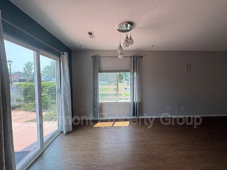 10652 Forester Pl — Photo 7