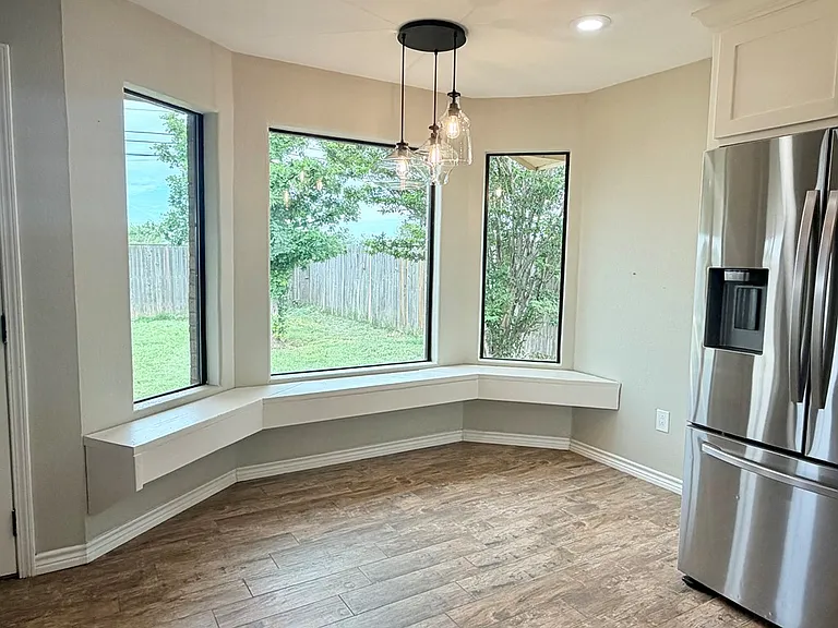 8814 Holiday Dr — Photo 6
