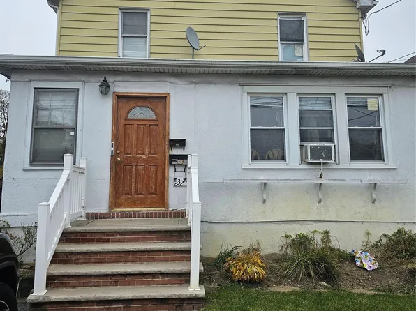 232 Doughty Boulevard, Inwood, NY 11096