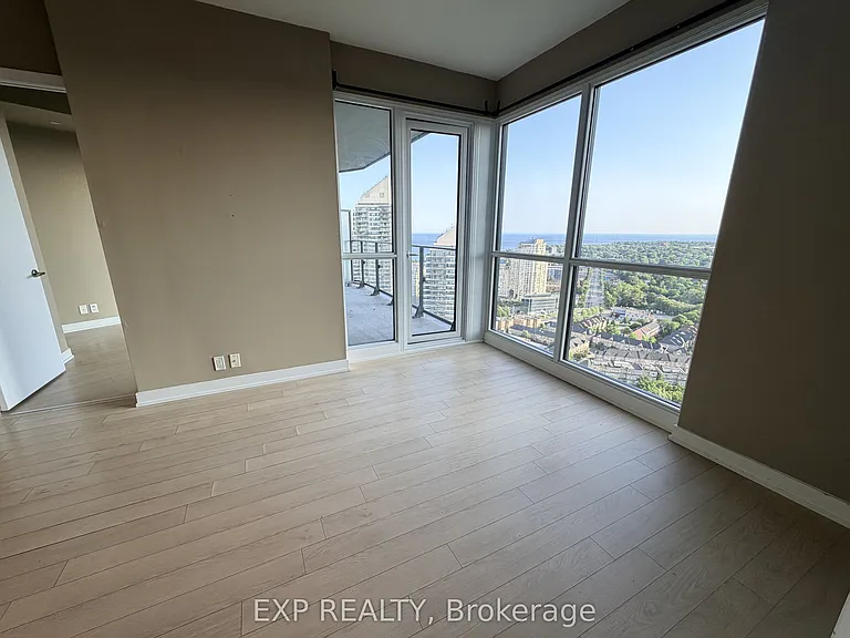 10 Park Lawn Rd #3104 — Photo 7