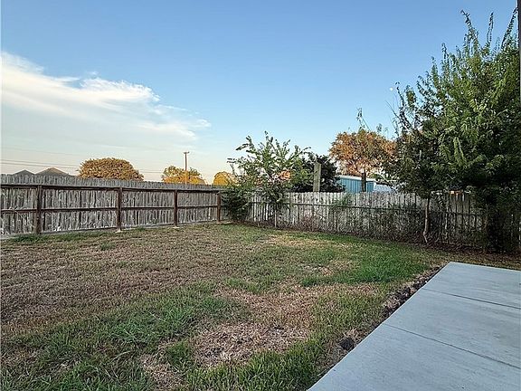 3rd image of 802 S Colorado St