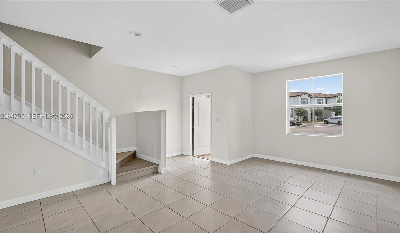 Westview North — Photo 3