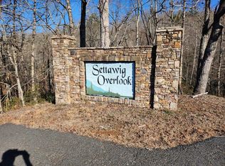 12 Daisy Dr, Brasstown, NC 28902