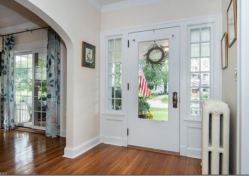 1527 Arthur Ave, Lakewood, OH 44107 Zillow
