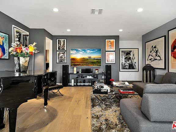 2nd image of 4240 Laurel Canyon Blvd #Penthouse 407