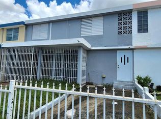 Urb Irlanda Hts, Bayamon, PR 00956