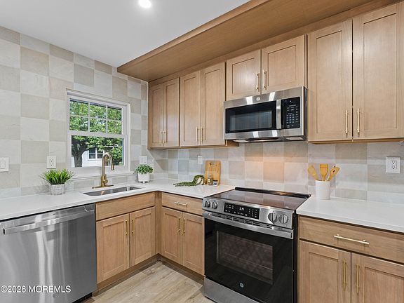 2nd image of 681 New Castle Court #B