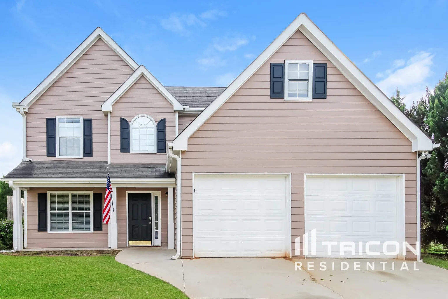 240 N Greenfield Cir photo 1