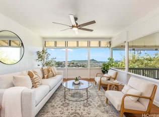 1649 Bertram St, Honolulu, HI 96816