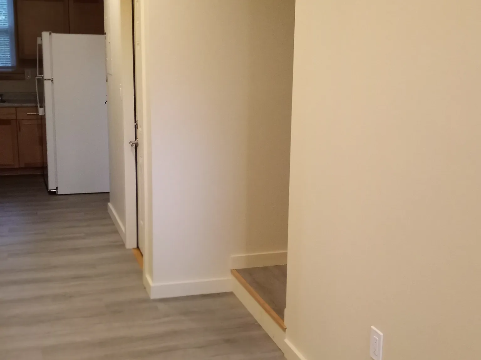 720 New Paltz Rd — Photo 4