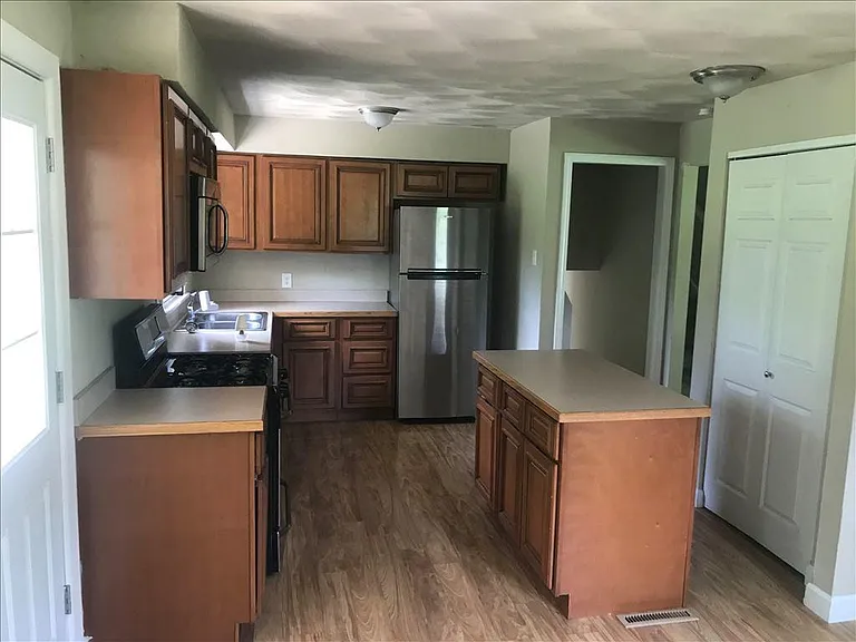 39 Countryside Dr — Photo 15