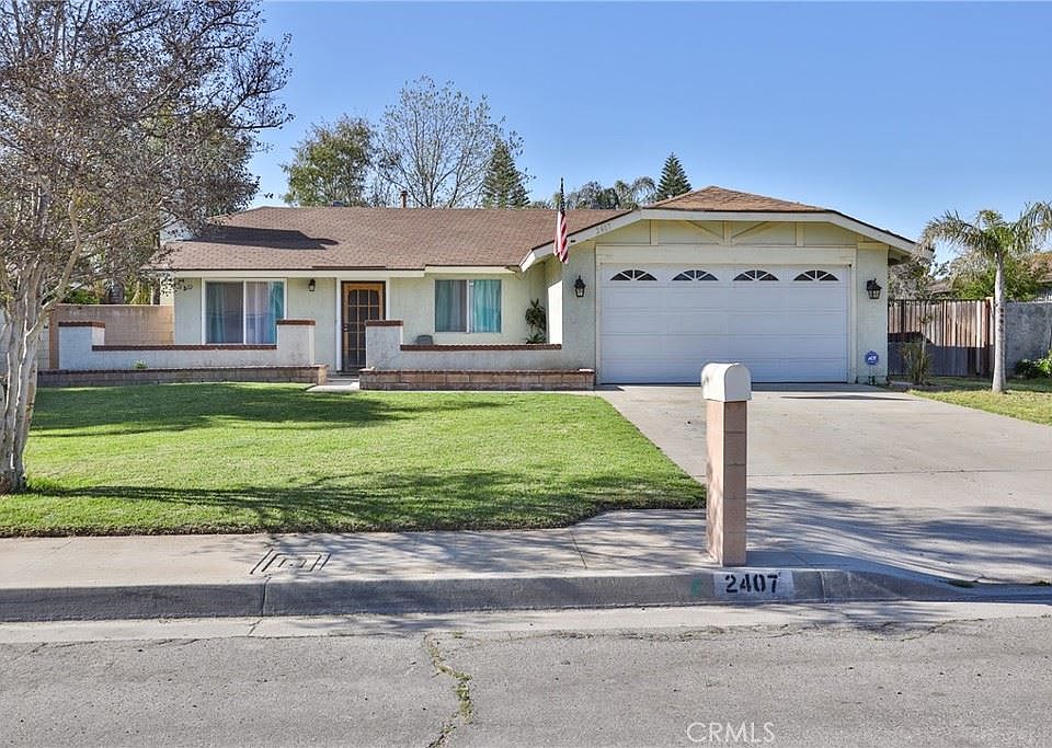 1st image of 2407 W Saint Elmo Dr