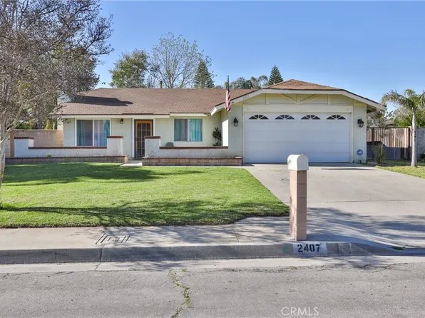2407 W Saint Elmo Dr, San Bernardino, CA 92410