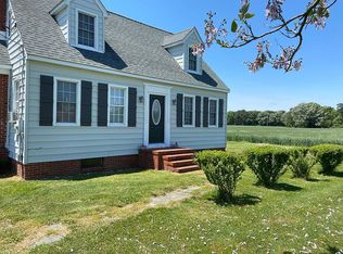 2311 Sunnybank Rd, Reedville, VA 22539