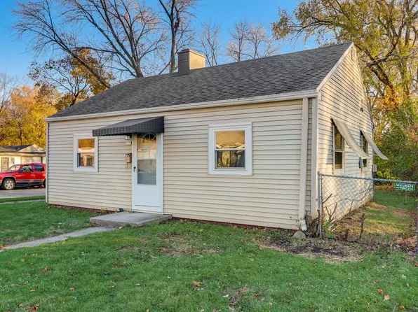 4001 W Fairmount AVENUE, Milwaukee, WI 53209