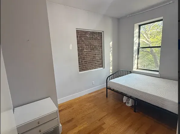 11-09 36th Avenue image 14 of 17