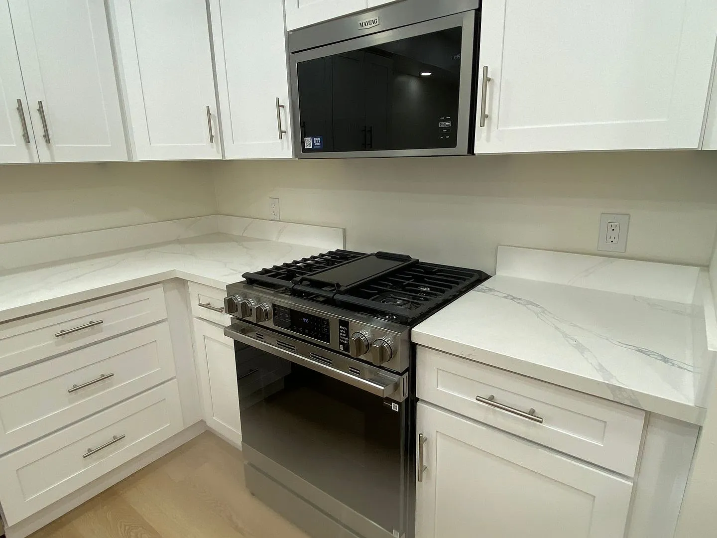629 N Alamo 4-Plex — Photo 2