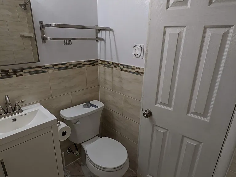 9404 Lansford St #2 — Photo 5