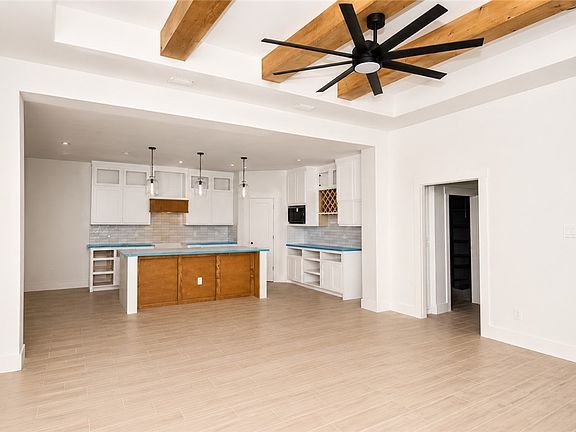 3rd image of 12822 Madalynn Dr