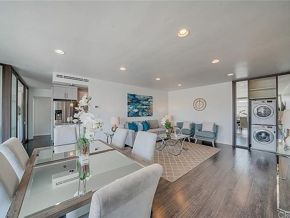 2nd image of 131 N Gale Dr APT 3
