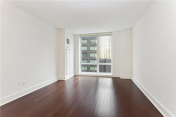 Rented by Windsor Property Management | media 17