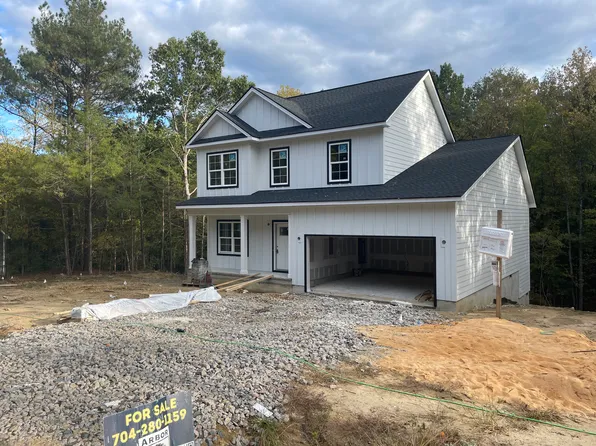 1549 Riverview Cir, Fort Lawn, SC 29714